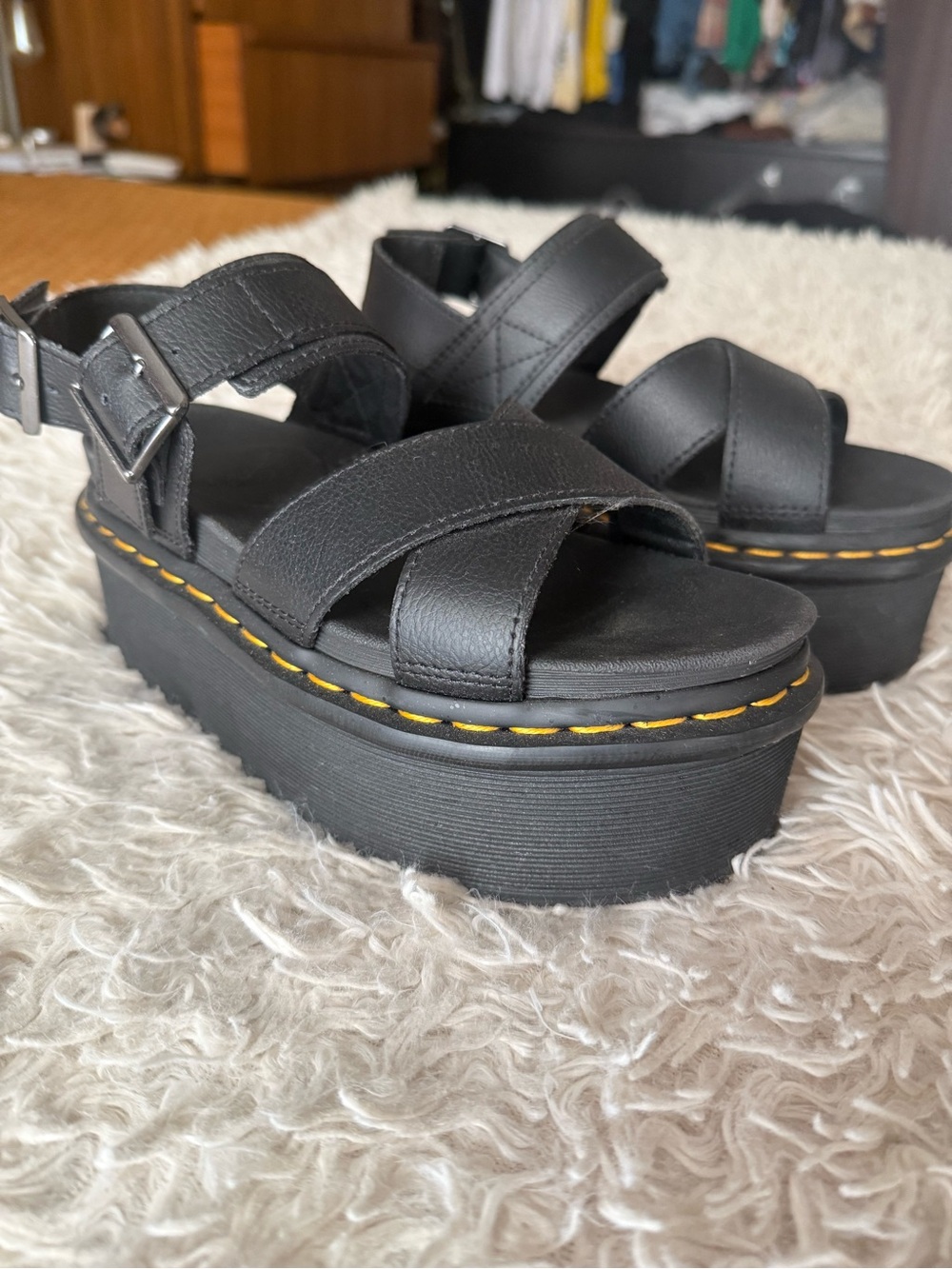 Dr. Martens Voss II quad platform sandals - Picture 2 of 7